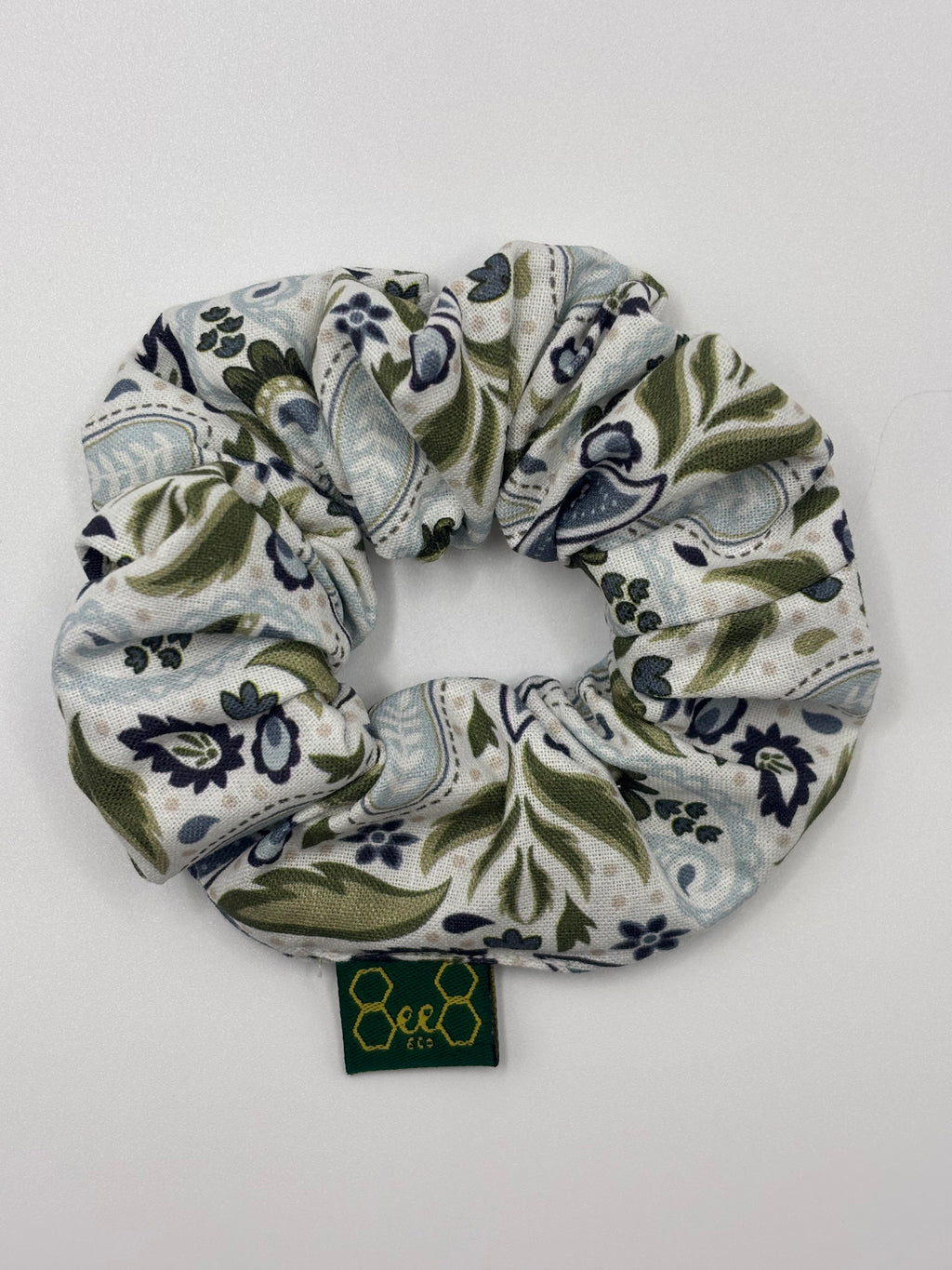 Wintery Whites Medium Scrunchies