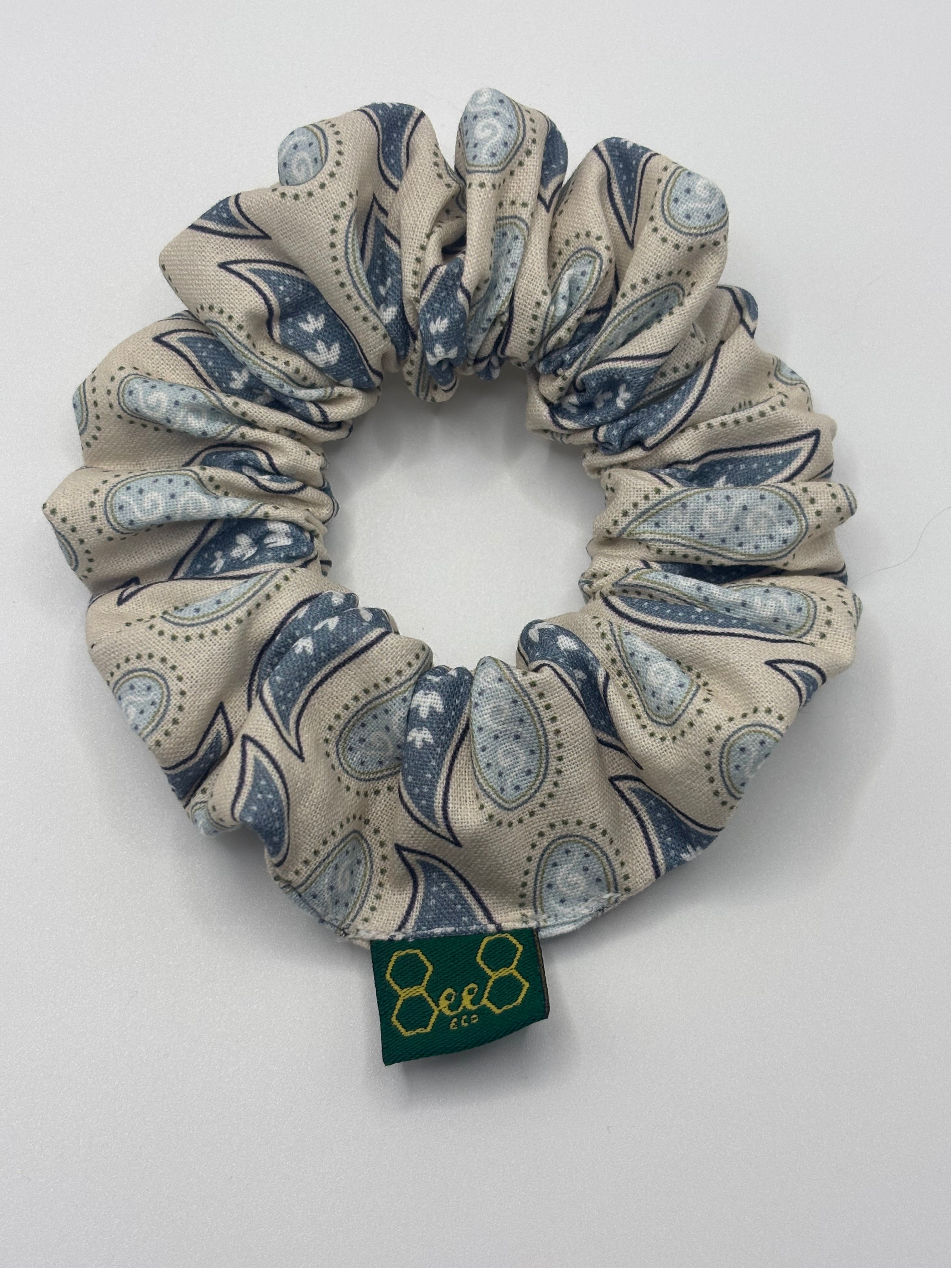 Wintery Whites Medium Scrunchies