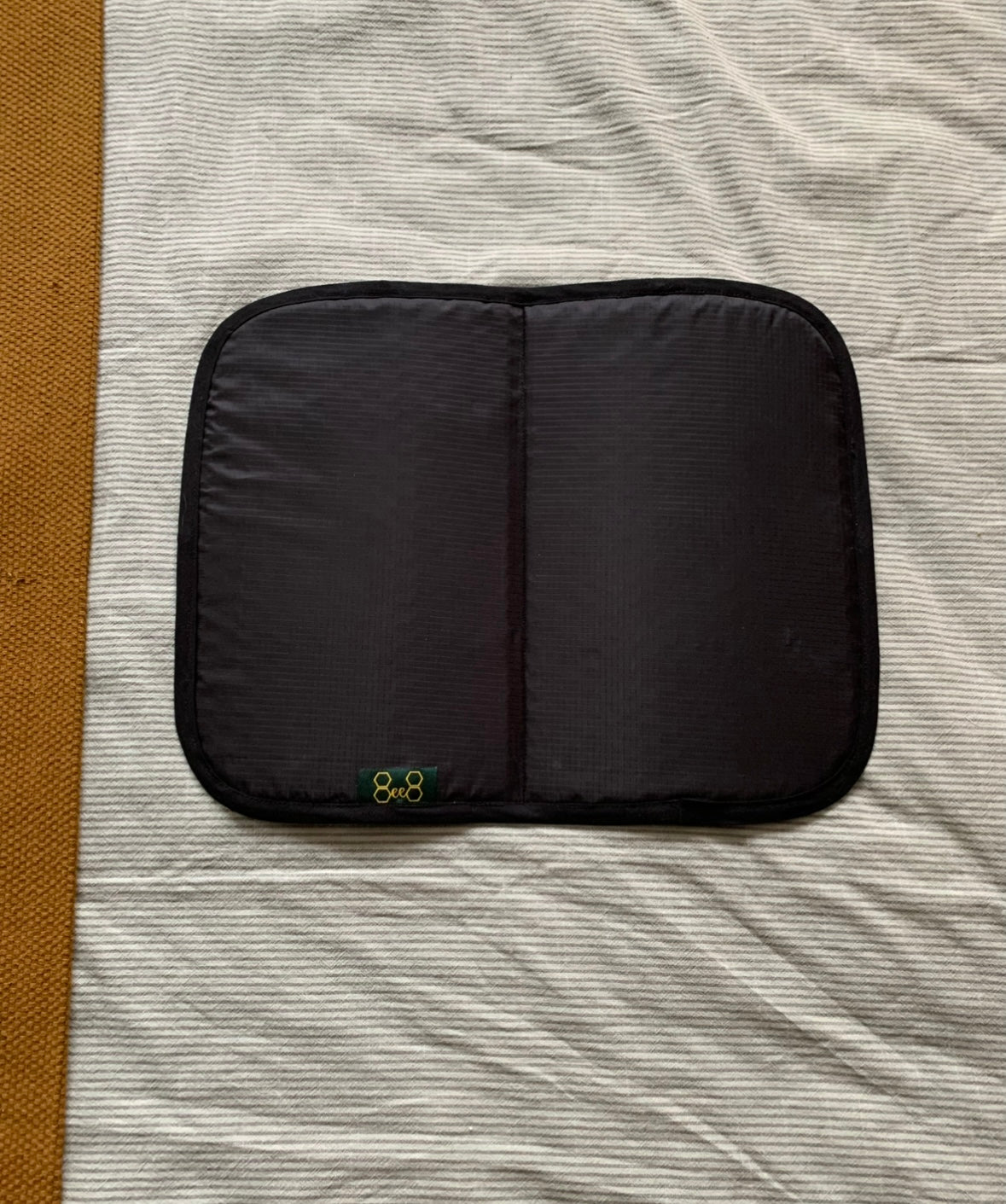 Universal Bunk Window Square