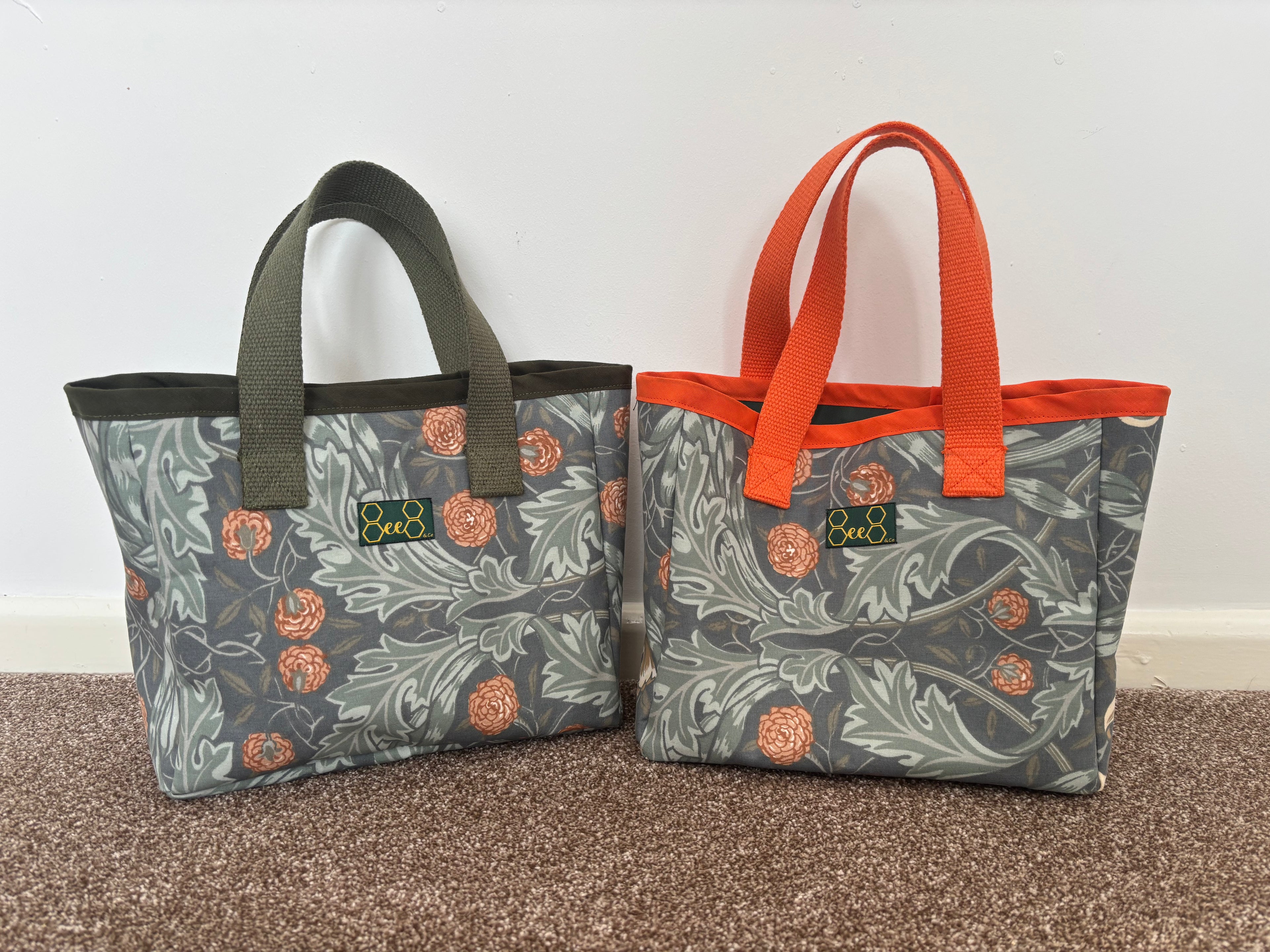 Heritage Square Tote Small