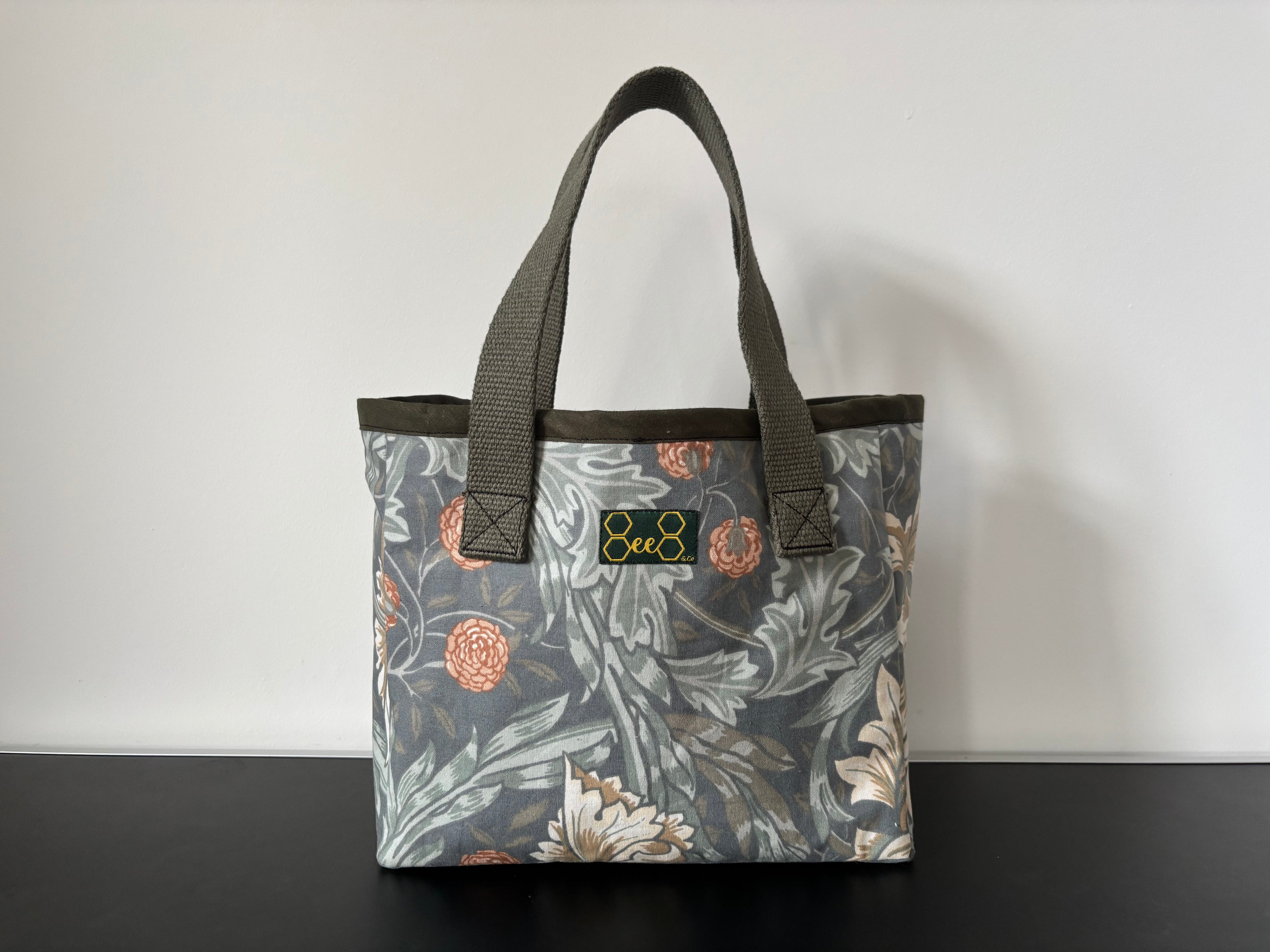 Heritage Square Tote Small