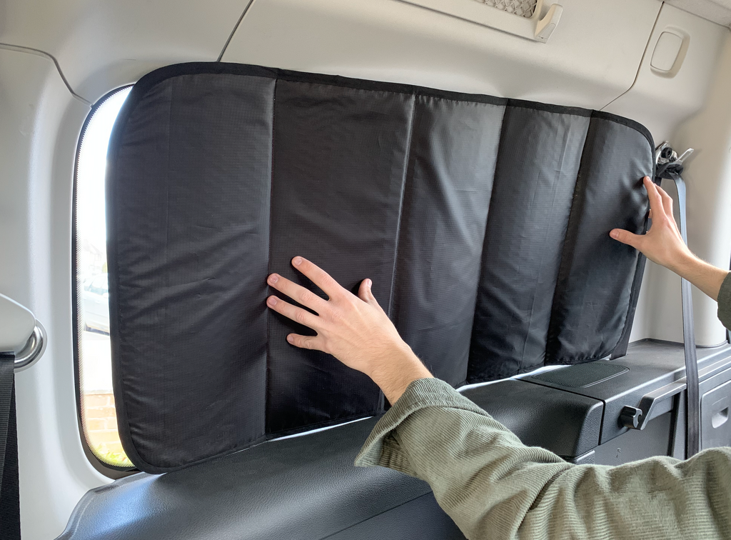 VW Caddy Maxi Life Long Side Window Door Pair