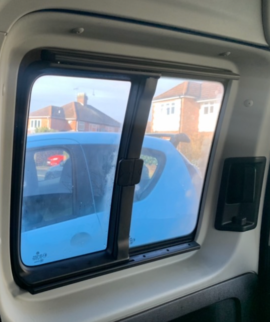 VW Caddy Maxi Life Sliding Door Single