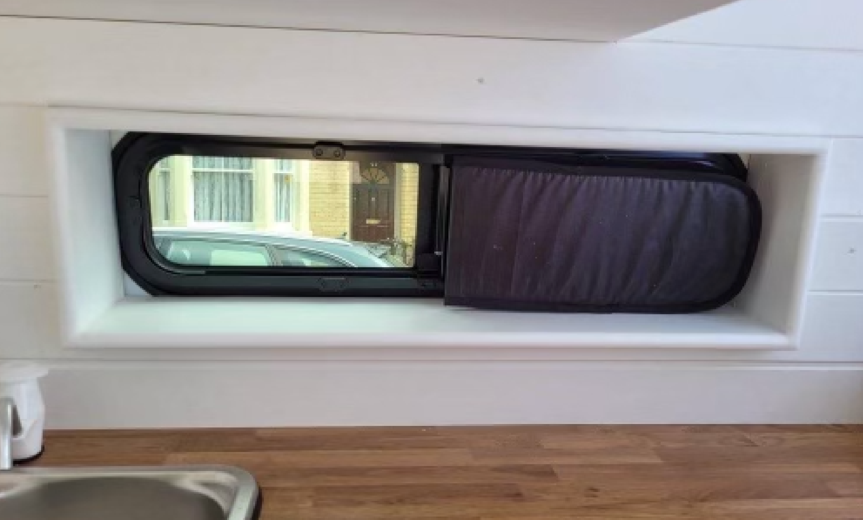 Universal Bonded Window